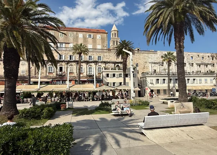 Design Anima Mundi Citycentre Right Next To Diocletian's Palace Split