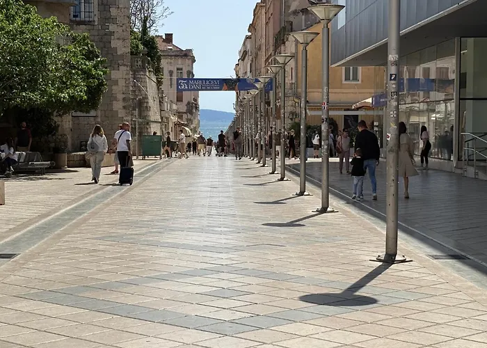 Guest house Design Anima Mundi Citycentre Right Next To Diocletian's Palace